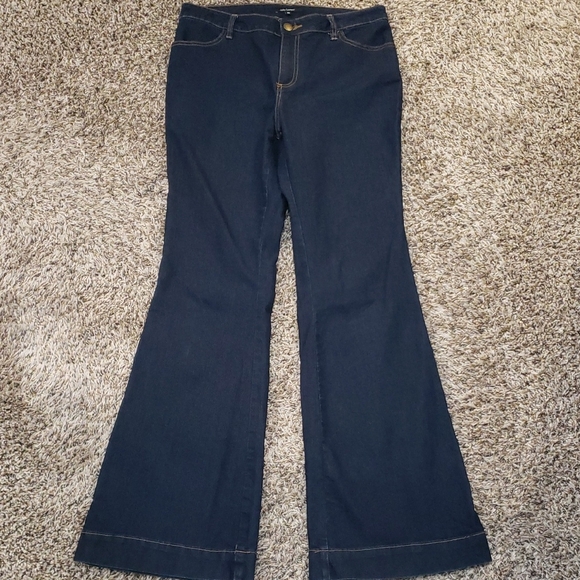 Daisy Fuentes Denim - Daisy Fuentes Dark Blue Flare Jeans